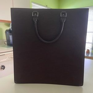 Louis Vuitton Epi Sac Plat